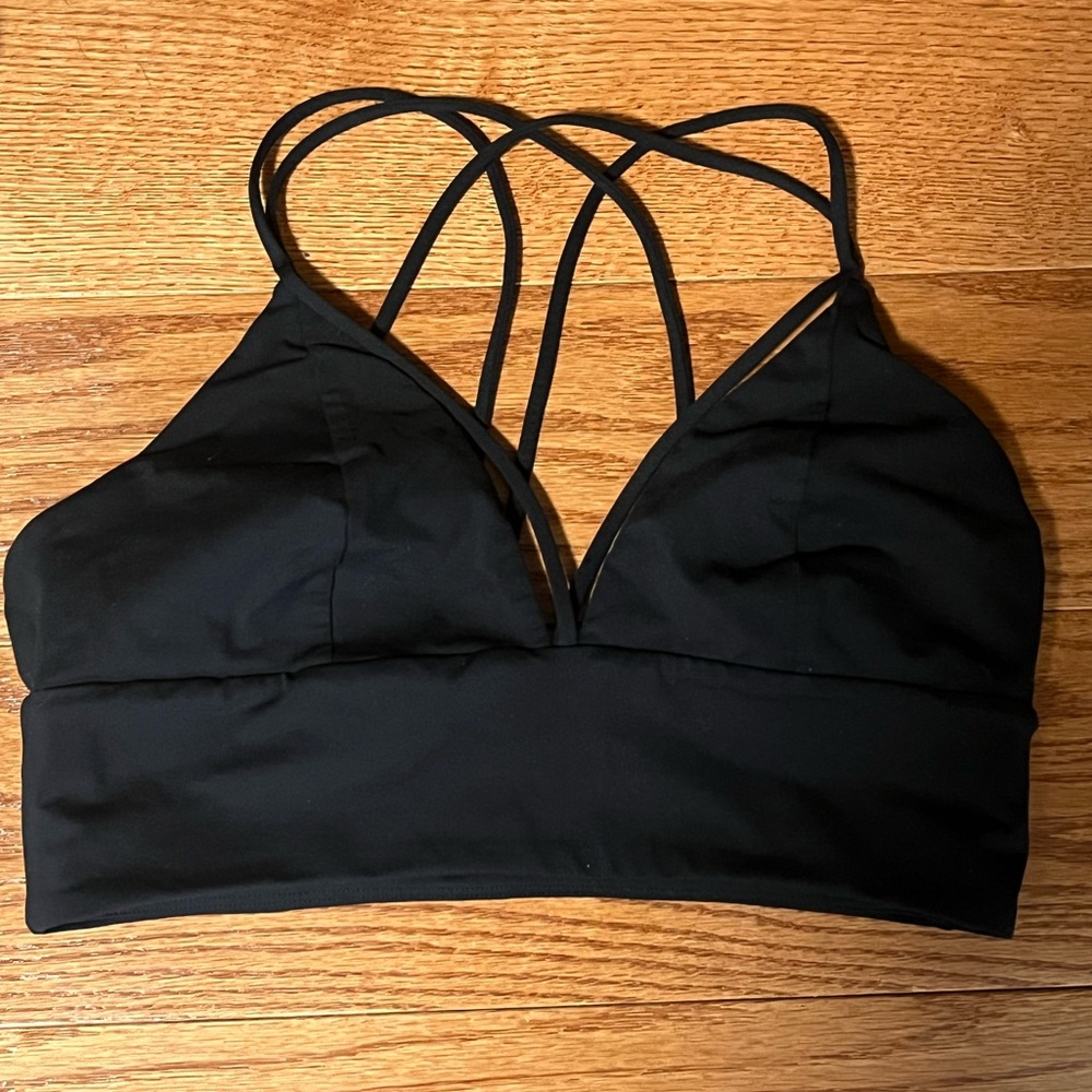 Lululemon size 4